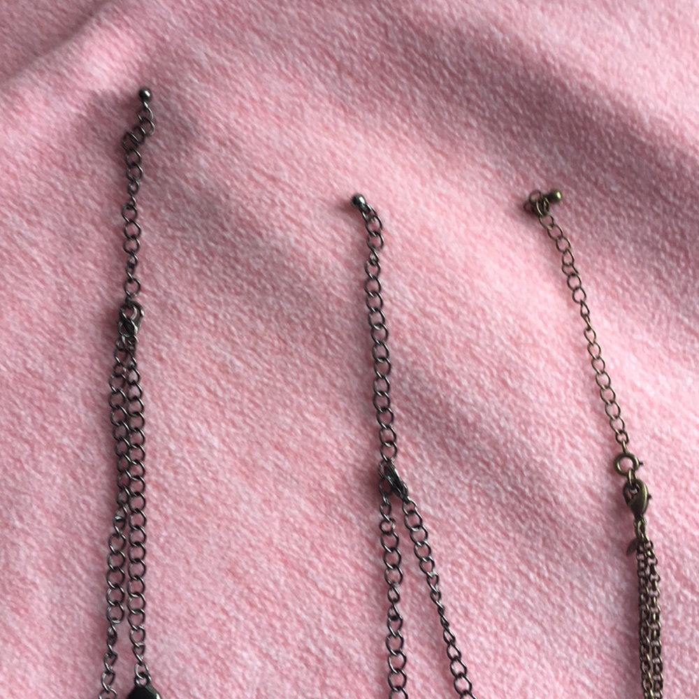 Three necklaces - Picture 4 of 4
